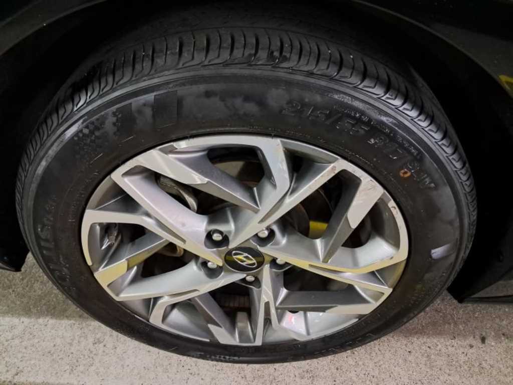 HYUNDAI Sonata - Vista 7