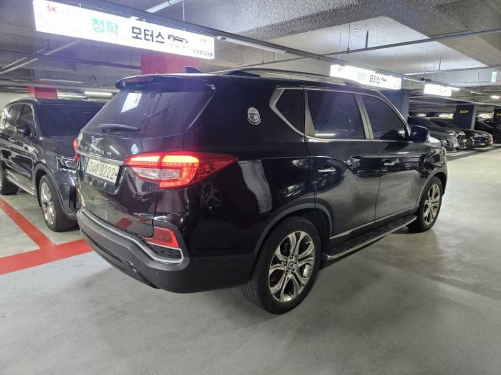 Ssangyong Rexton - Vista 3