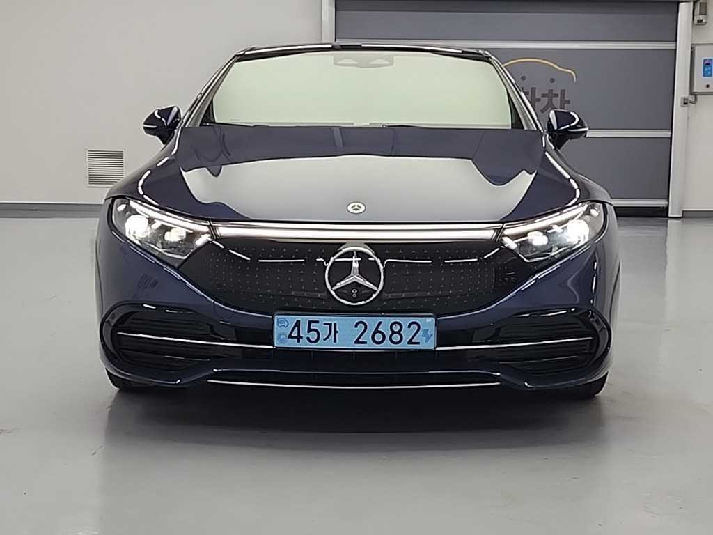 Mercedes Benz EQS - Vista 2