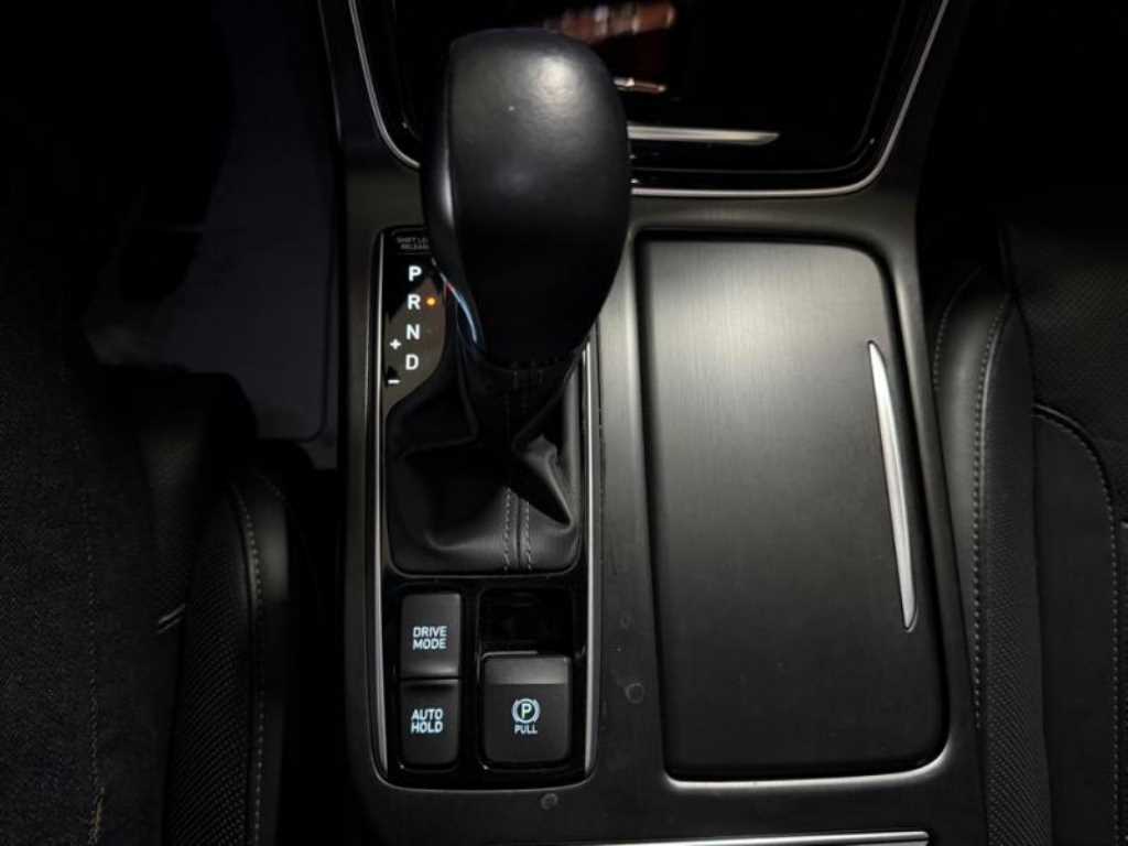 HYUNDAI Grandeur - Vista 12