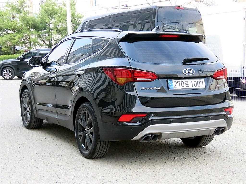 HYUNDAI Santa Fe - Vista 3
