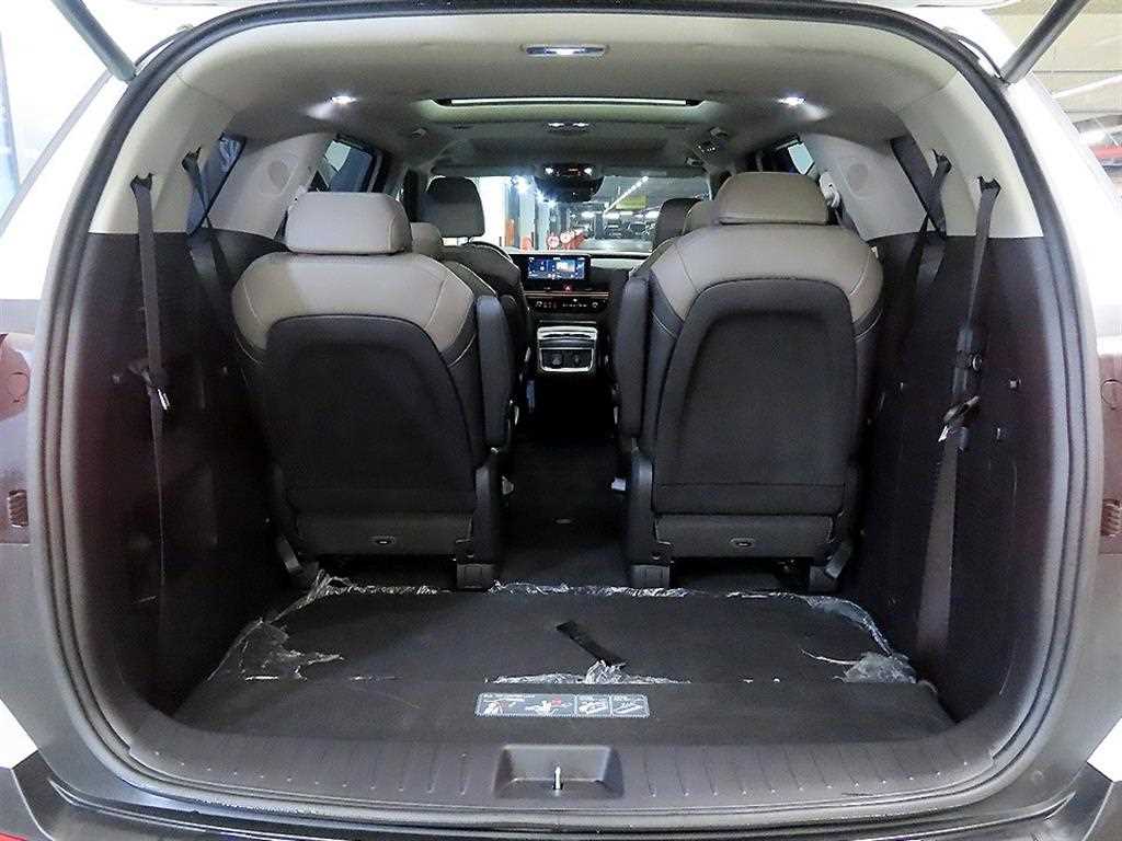 KIA Carnival 2024 Blanco - Importación desde Corea - HF Imports Iquique - Foto 15