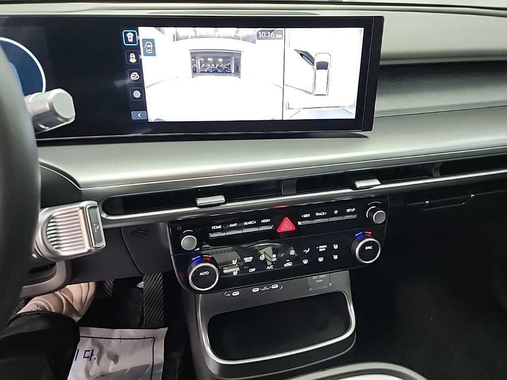 HYUNDAI IONIQ 9 - Vista 10