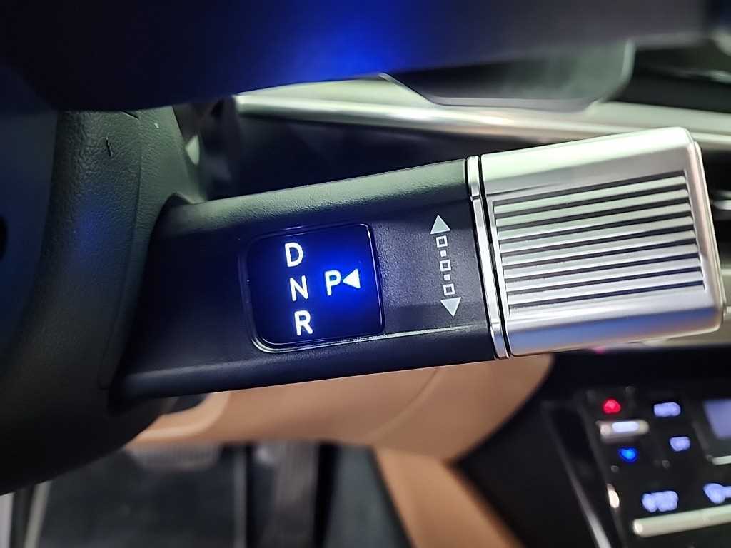 HYUNDAI Grandeur - Vista 8