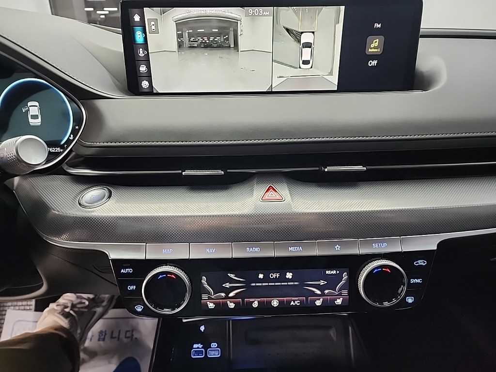 Genesis G80 - Vista 10