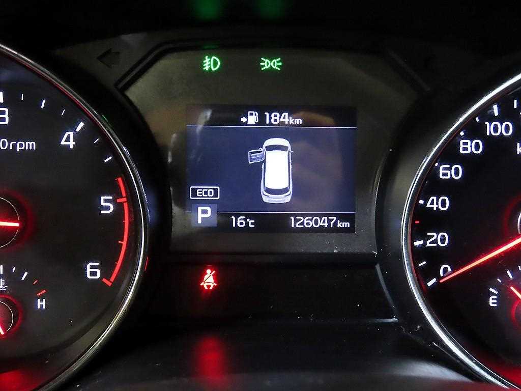 KIA Carnival - Vista 9