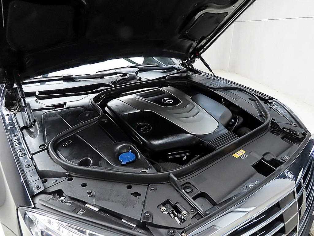 Mercedes Benz S Class 2017 Negro - Importación desde Corea - HF Imports Iquique - Foto 19