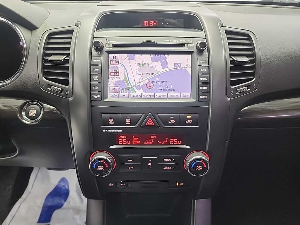 KIA Sorento - Vista 10