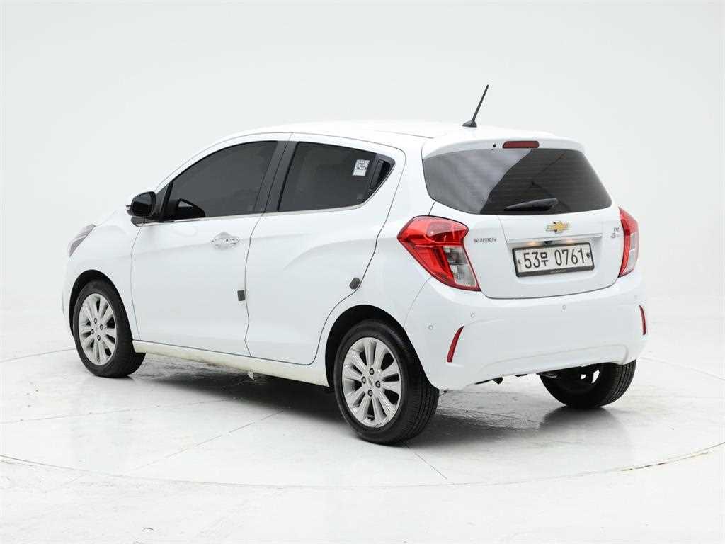 Chevrolet Spark - Vista 4