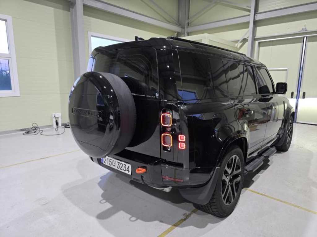 Land Rover Defender - Vista 3