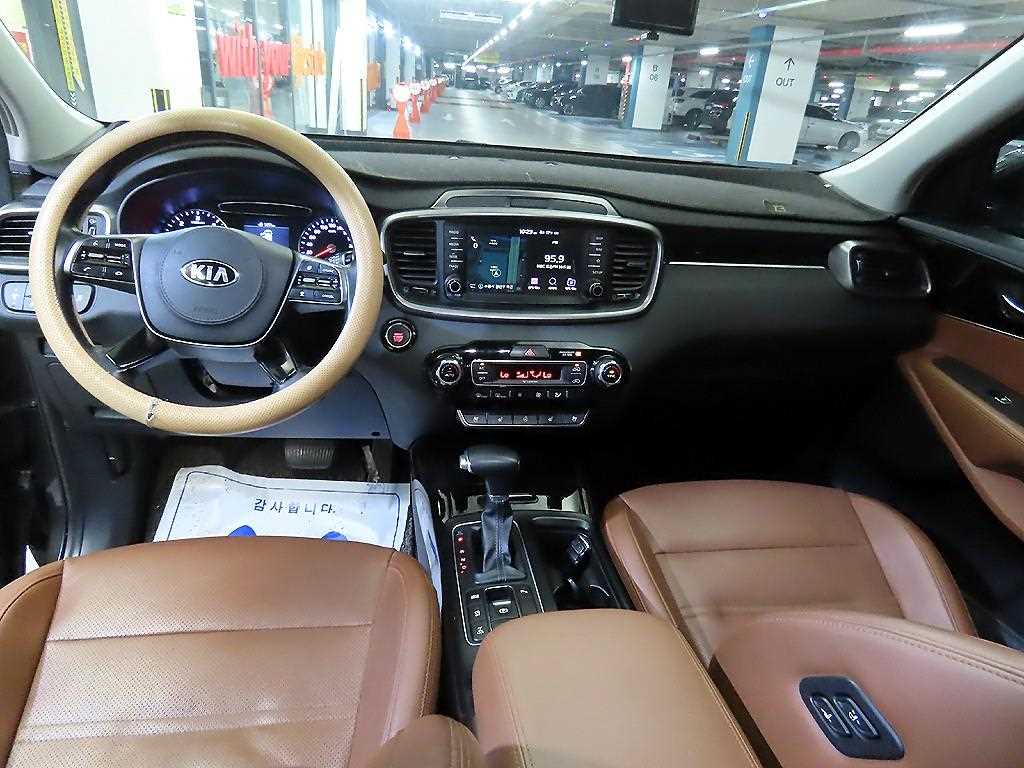 KIA Sorento - Vista 10