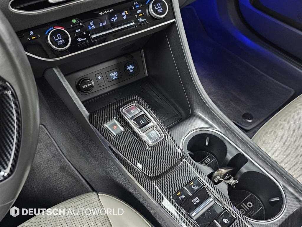 HYUNDAI Sonata - Vista 9
