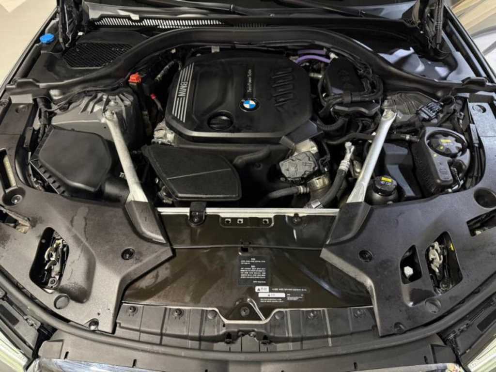 BMW 5 Series 2021 - Importación desde Corea - HF Imports Iquique - Foto 19