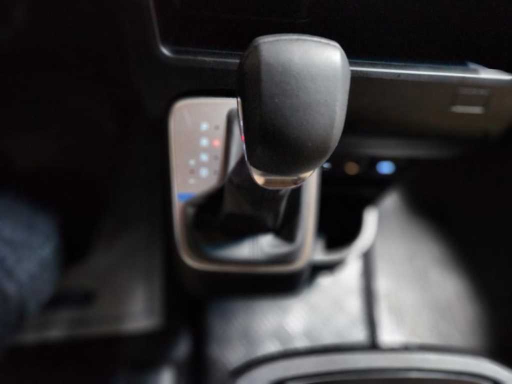 HYUNDAI Staria 2025 Negro - Importación desde Corea - HF Imports Iquique - Foto 13