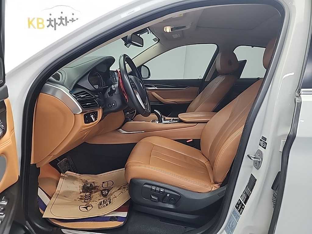 BMW X6 - Vista 11