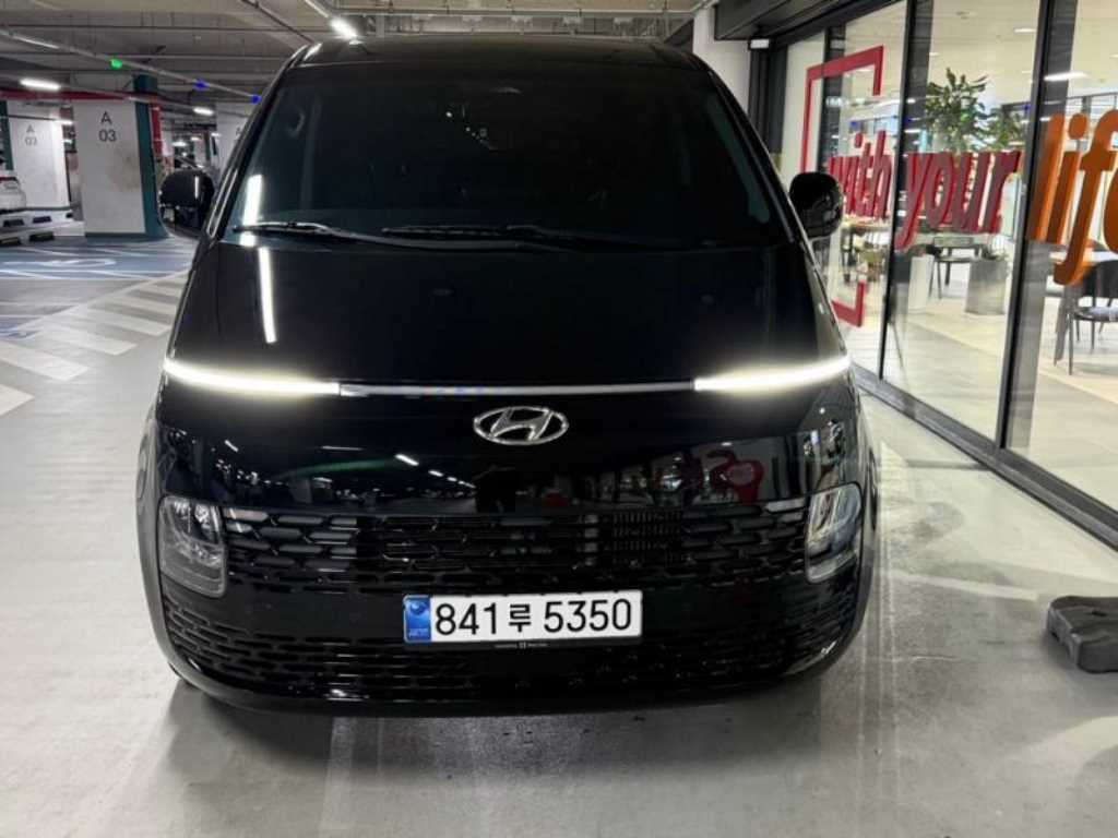HYUNDAI Staria 2022 Negro - Importación desde Corea - HF Imports Iquique - Foto 1