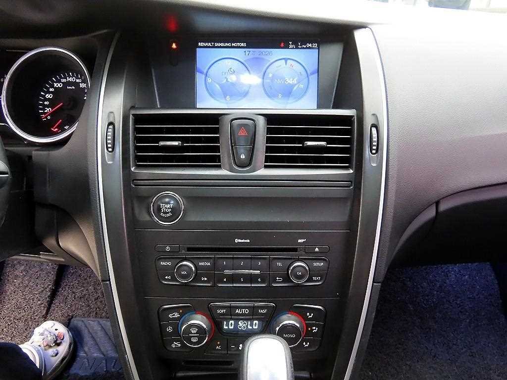 SAMSUNG SM7 - Vista 12