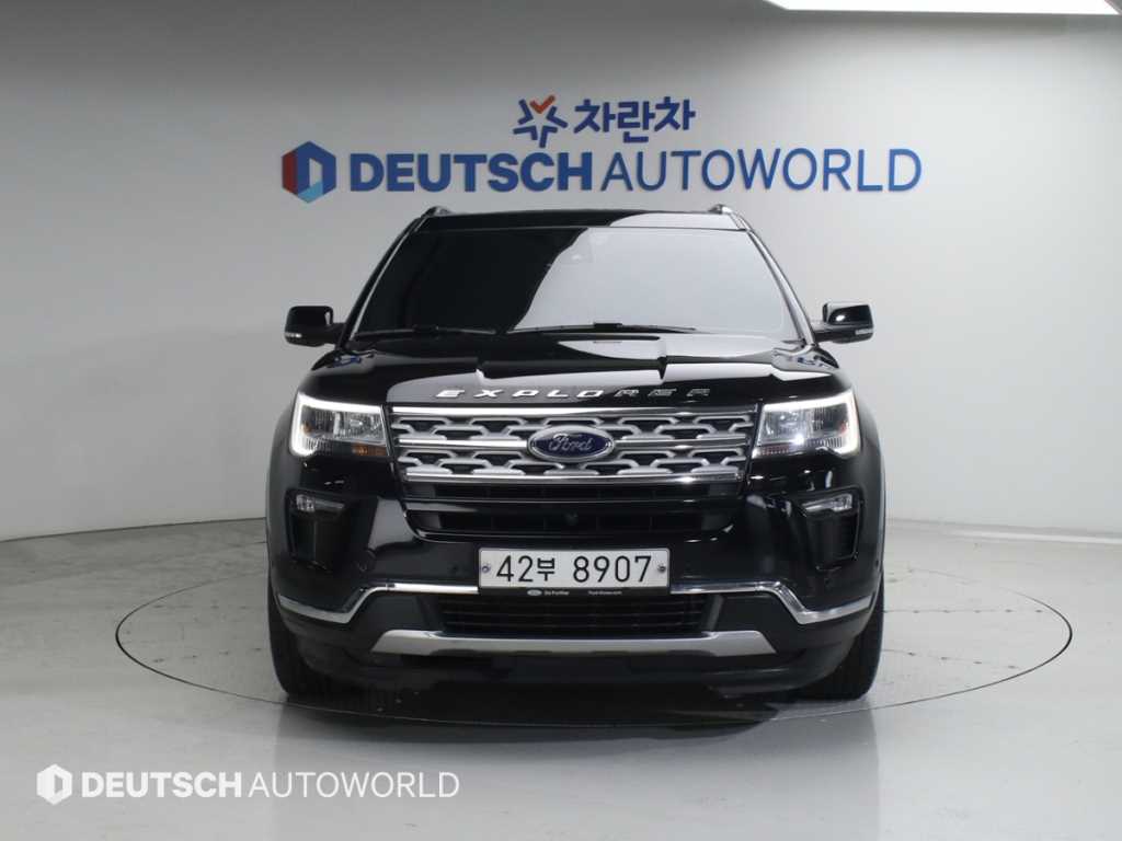 Ford Explorer - Vista 3