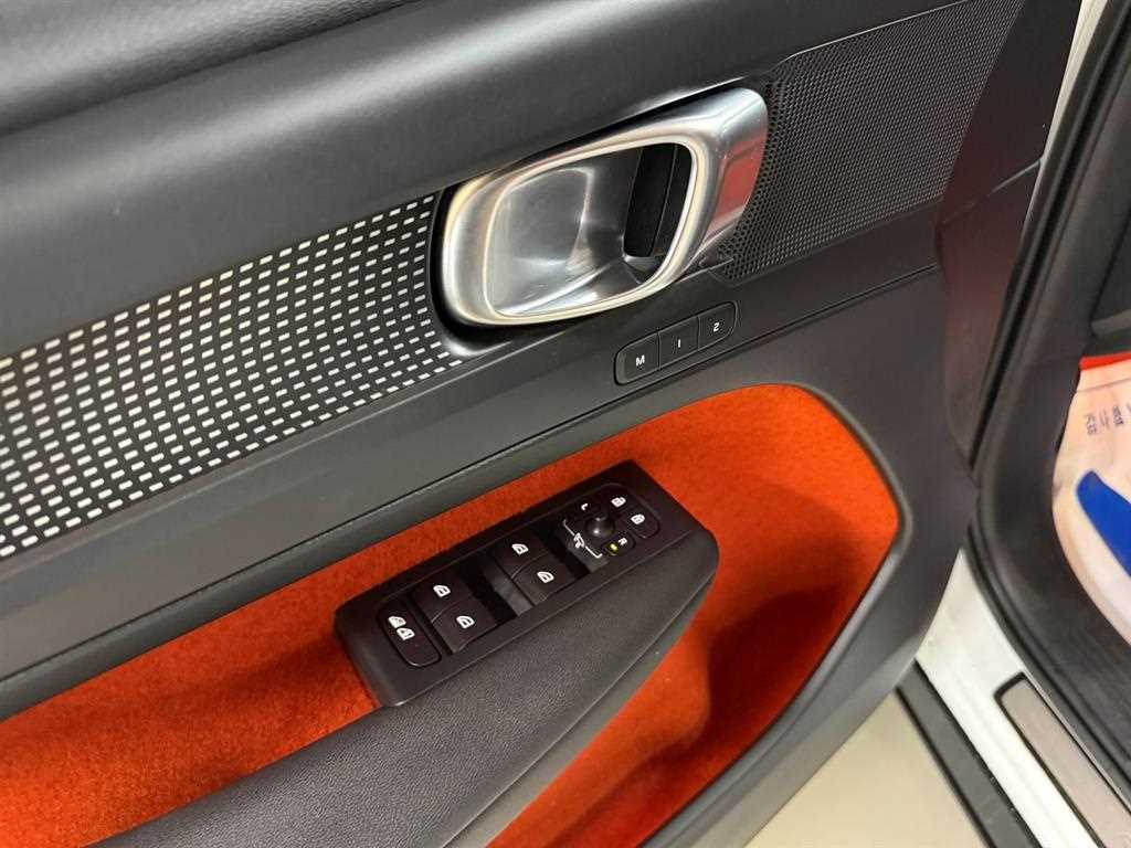 Volvo XC40 - Vista 10