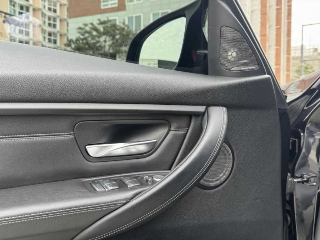 BMW 3 series 2016 - Importación desde Corea - HF Imports Iquique - Foto 13