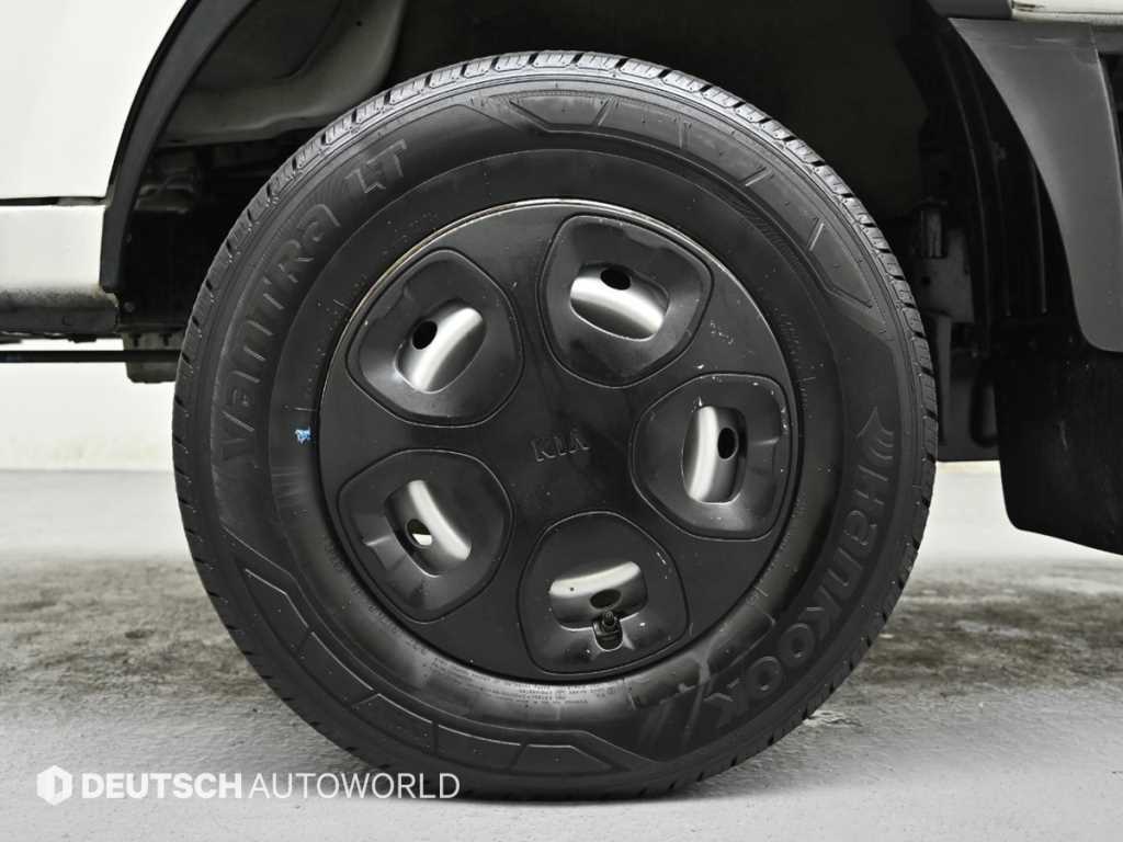 Small Truck Cargo (small) - Vista 5
