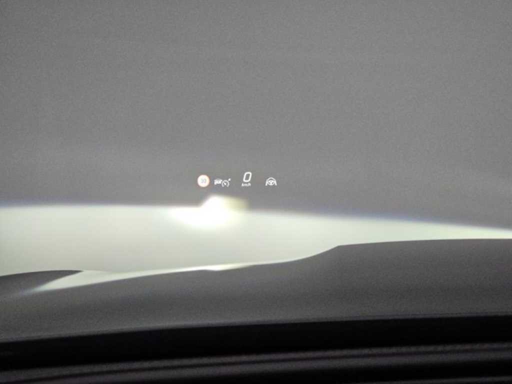 Mercedes Benz GLC Class - Vista 12