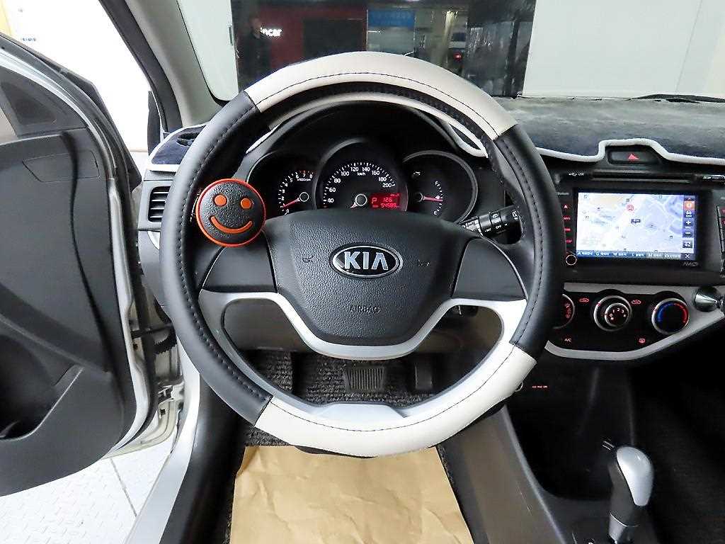 KIA Morning - Vista 9
