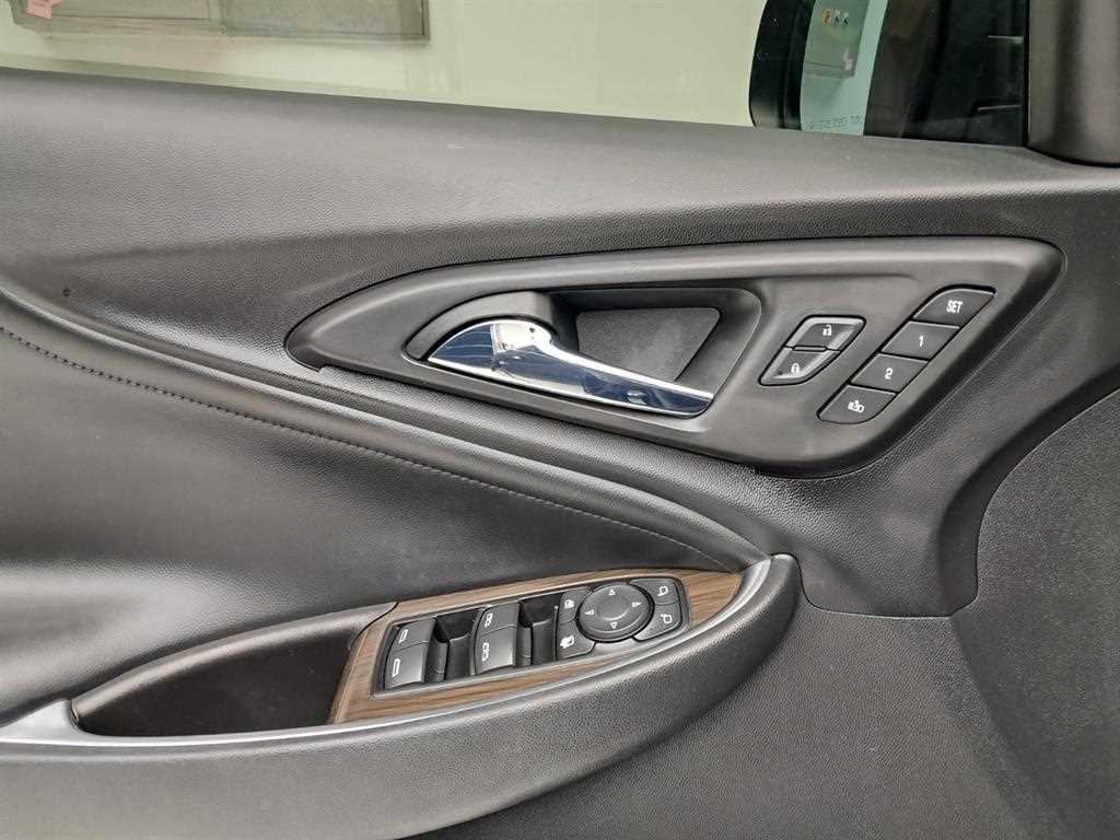 Chevrolet Malibu 2017 Azul - Importación desde Corea - HF Imports Iquique - Foto 13
