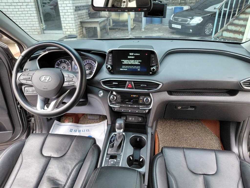 HYUNDAI Santa Fe - Vista 9