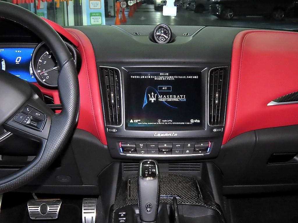 Maserati Levante - Vista 11