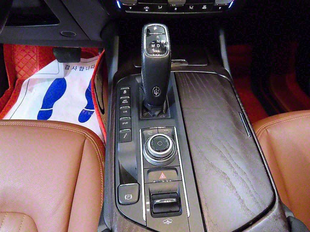 Maserati Levante - Vista 12