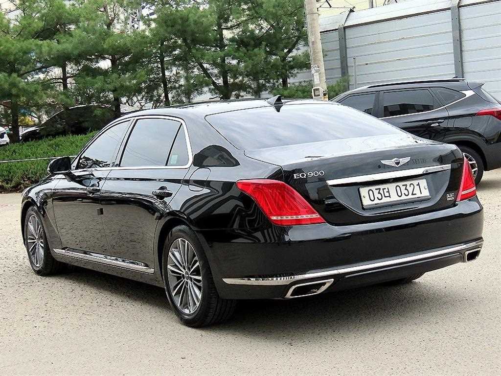 Genesis EQ900 - Vista 3