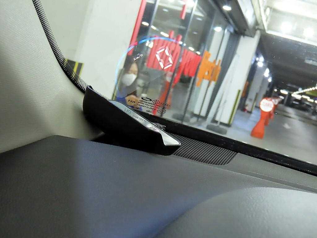 SAMSUNG QM6 2020 Negro - Importación desde Corea - HF Imports Iquique - Foto 13