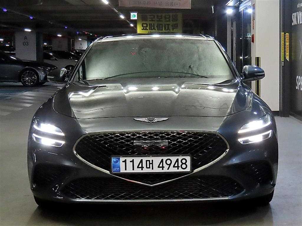 Genesis G70 - Vista 2