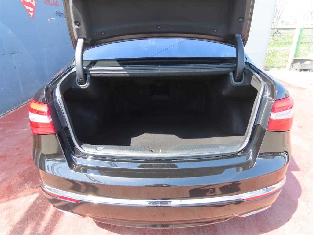 KIA K7 - Vista 5