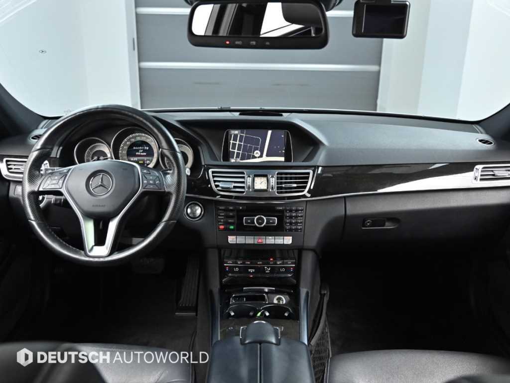 Mercedes Benz E class - Vista 7