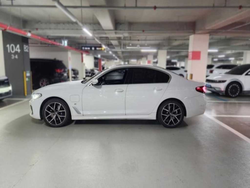 BMW 5 Series - Vista 3