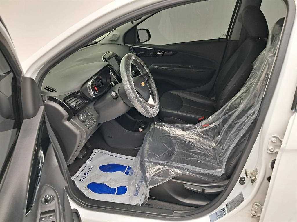 Chevrolet Spark - Vista 11
