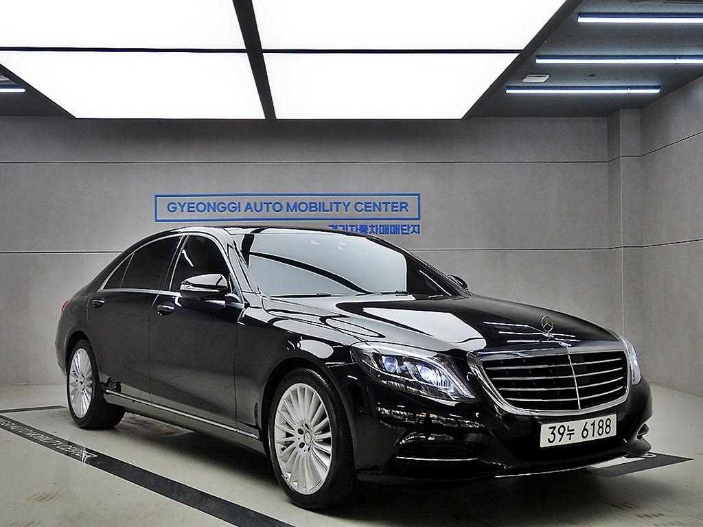 Mercedes Benz S Class 2017 Negro - Importación desde Corea - HF Imports Iquique - Foto 1