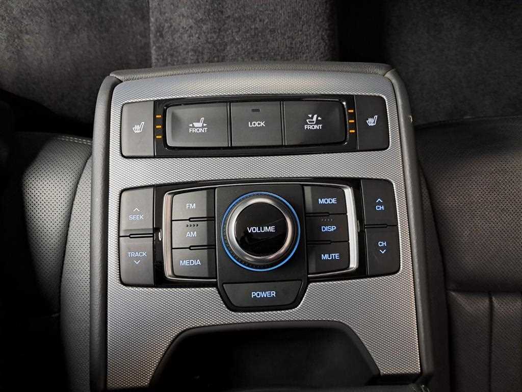 Genesis G80 2018 Negro - Importación desde Corea - HF Imports Iquique - Foto 16