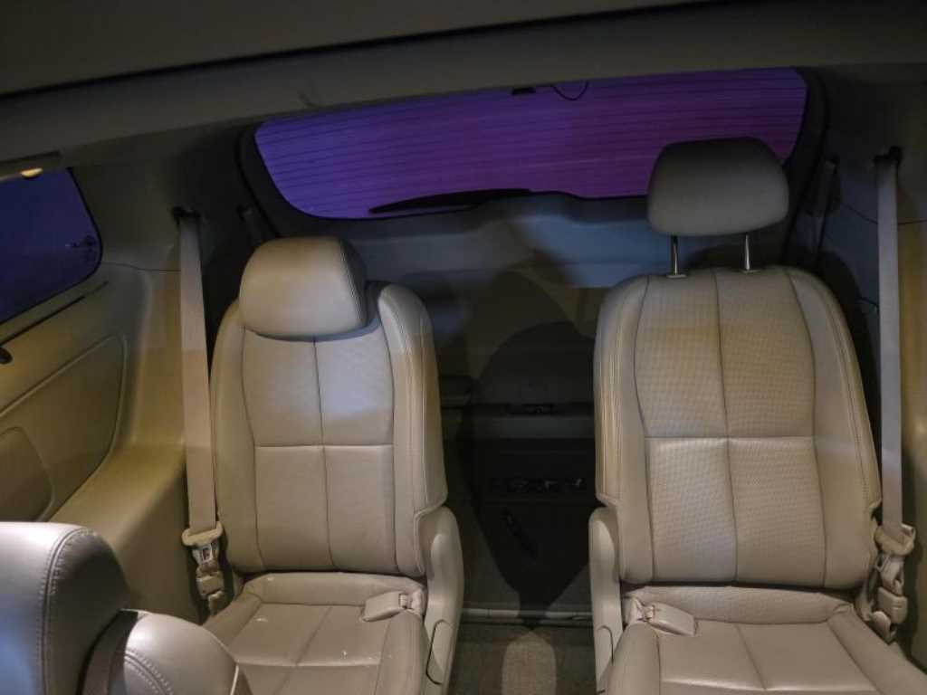 KIA Carnival 2015 Rojo - Importación desde Corea - HF Imports Iquique - Foto 17