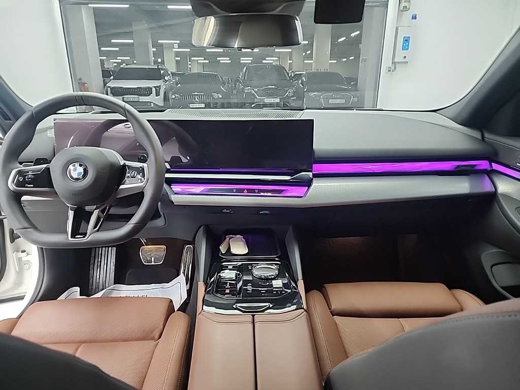 BMW 5 Series - Vista 7