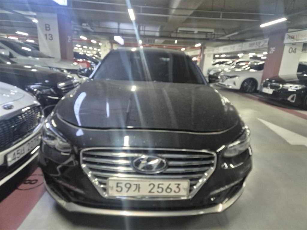 HYUNDAI Grandeur 2017 Negro - Importación desde Corea - HF Imports Iquique - Foto 1