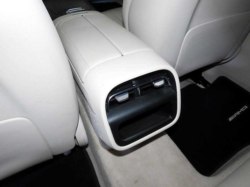 Mercedes Benz E class 2024 Negro - Importación desde Corea - HF Imports Iquique - Foto 14