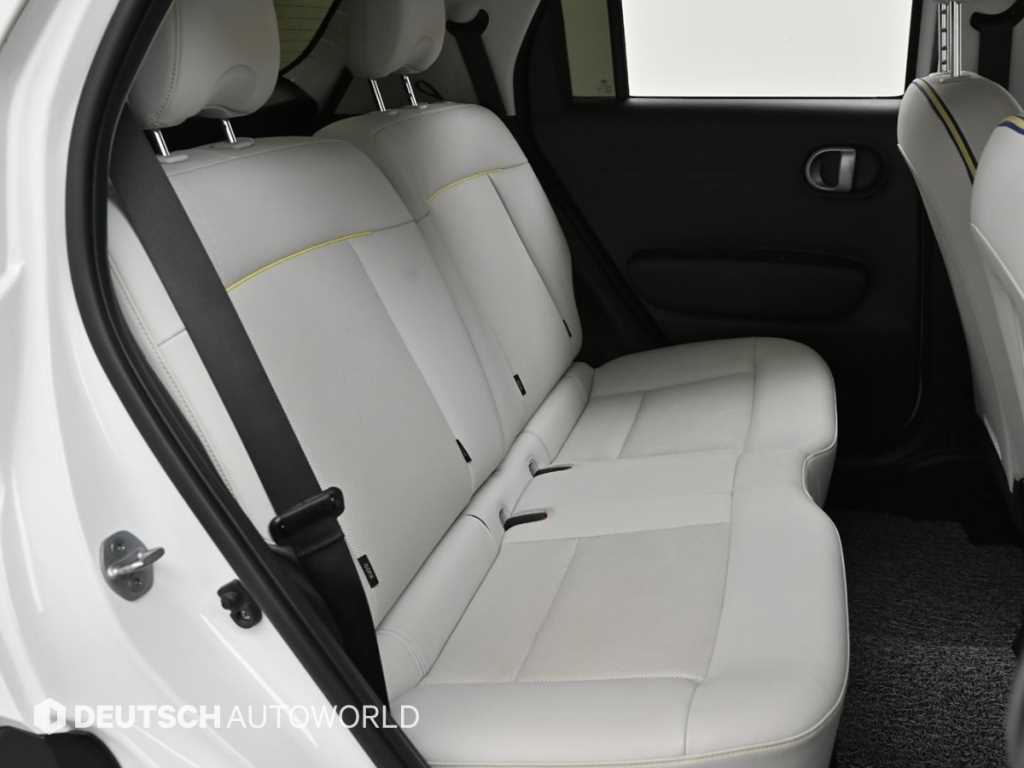 HYUNDAI Casper - Vista 12