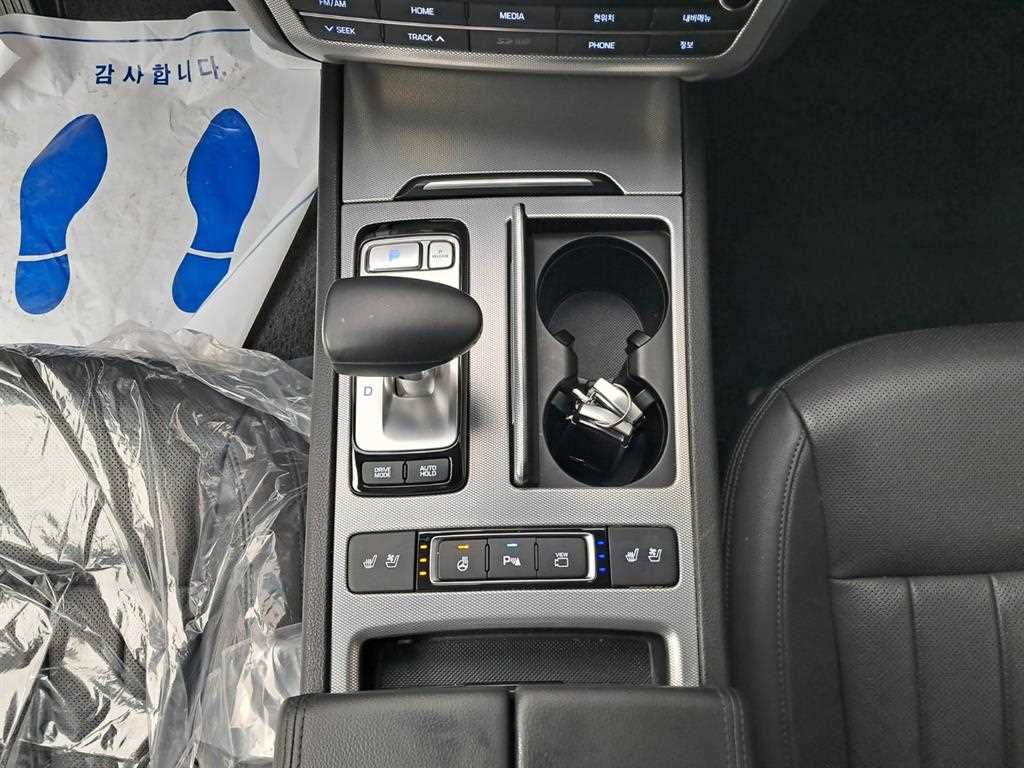 Genesis G80 2018 Negro - Importación desde Corea - HF Imports Iquique - Foto 13