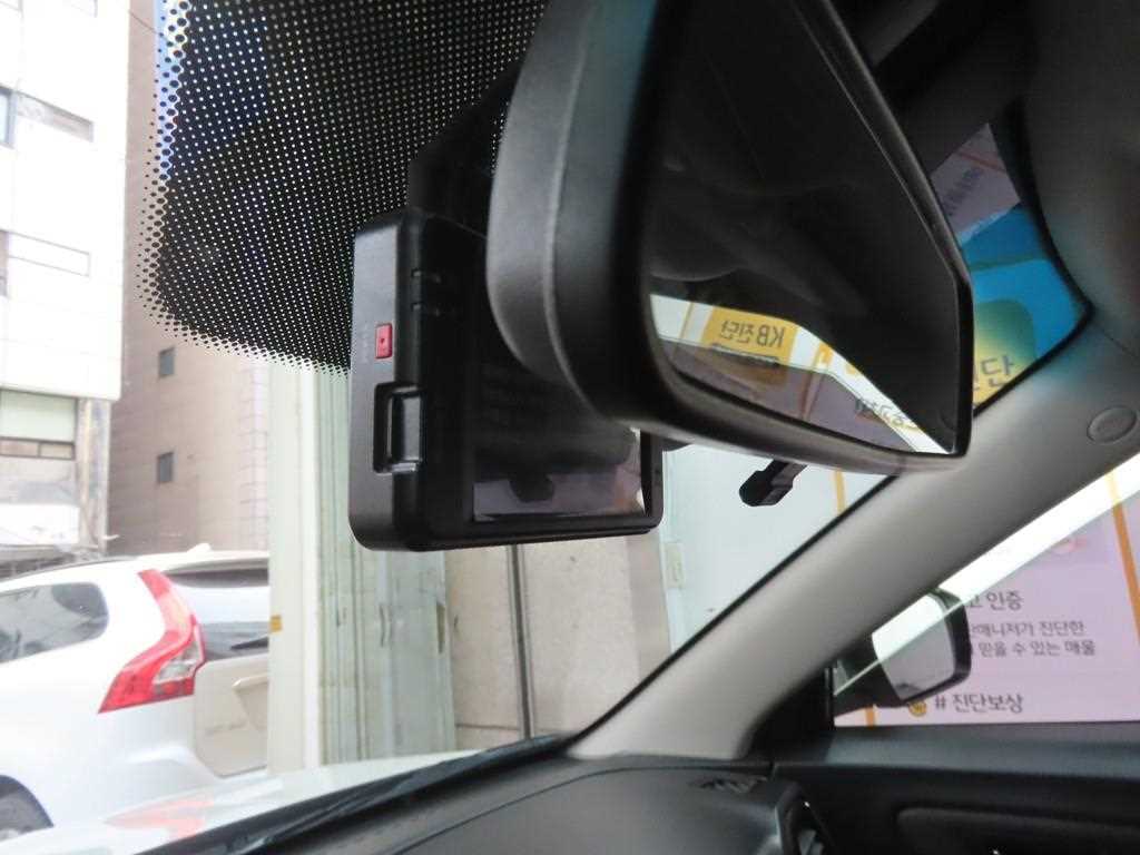 Ssangyong Tivoli - Vista 11