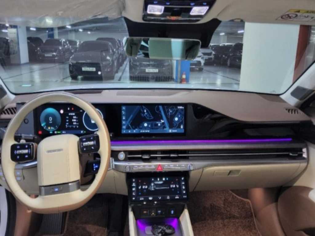 HYUNDAI Grandeur - Vista 5