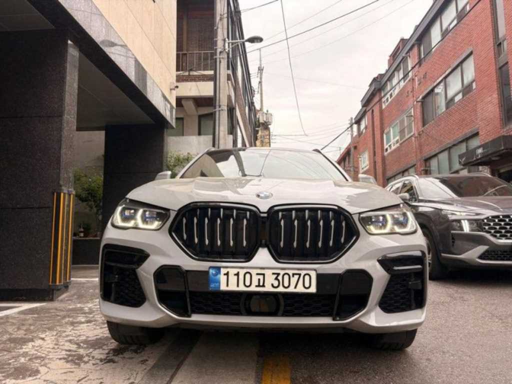 BMW X6 2022 Blanco - Importación desde Corea - HF Imports Iquique - Foto 1