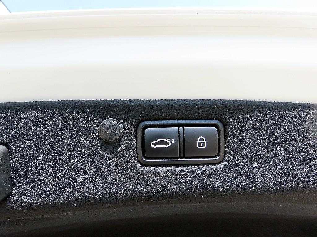 HYUNDAI Grandeur 2022 Blanco - Importación desde Corea - HF Imports Iquique - Foto 16